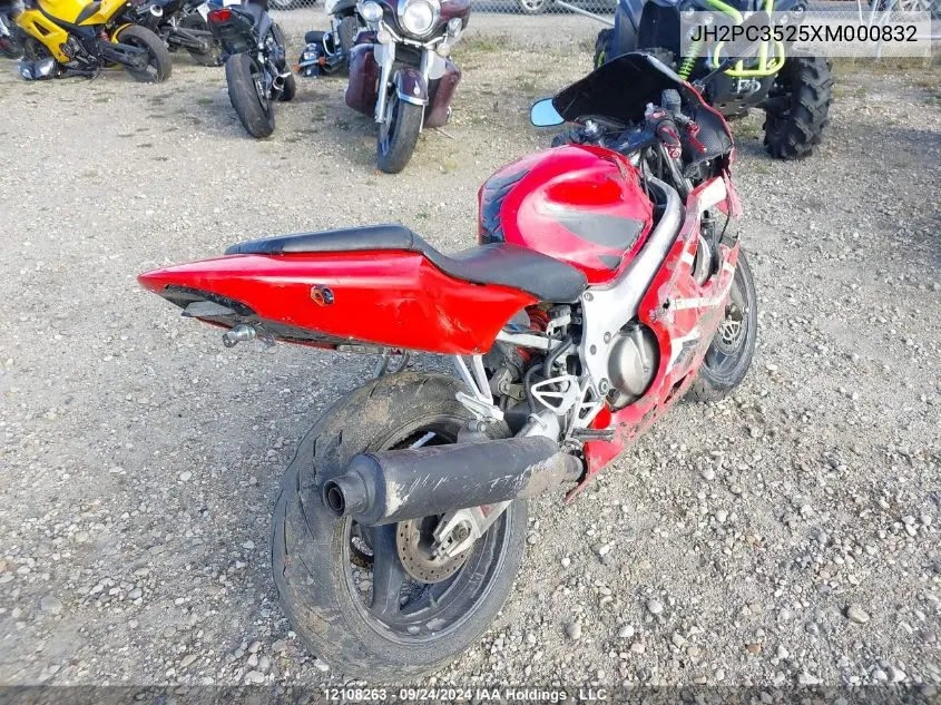 1999 Honda Cbr600 F4/Canada VIN: JH2PC3525XM000832 Lot: 12108263