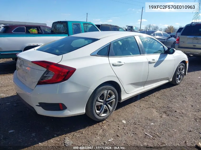 2016 Honda Civic Lx VIN: 19XFC2F57GE010963 Lot: 40832957