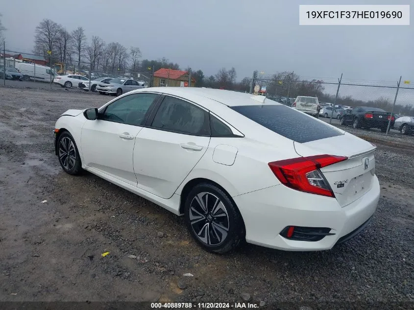 2017 Honda Civic Ex-T VIN: 19XFC1F37HE019690 Lot: 40889788