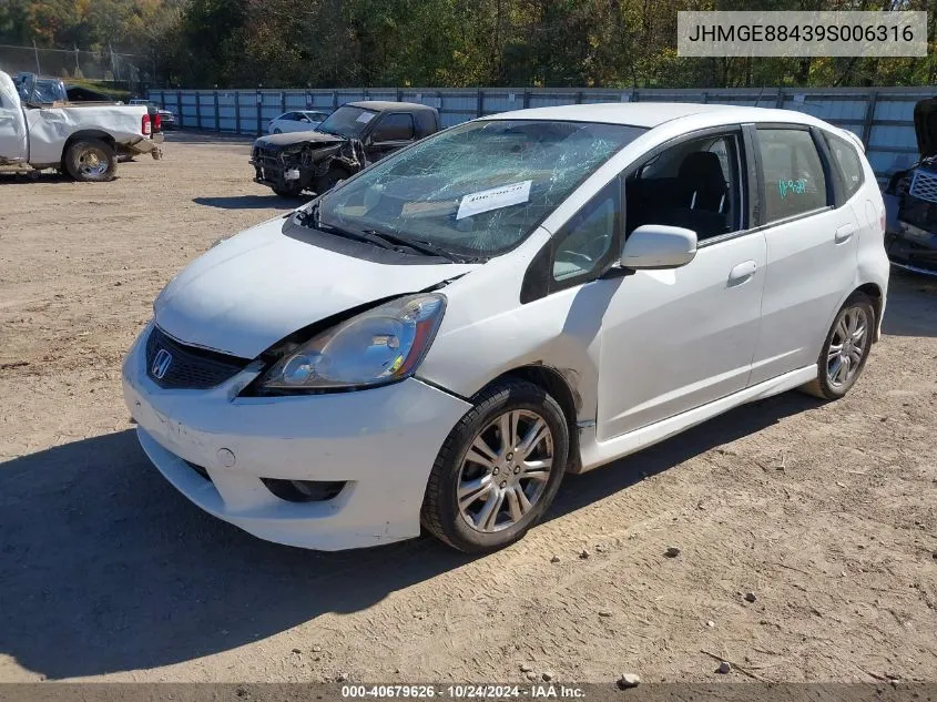 2009 Honda Fit Sport VIN: JHMGE88439S006316 Lot: 40679626