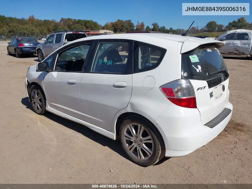 2009 Honda Fit Sport VIN: JHMGE88439S006316 Lot: 40679626