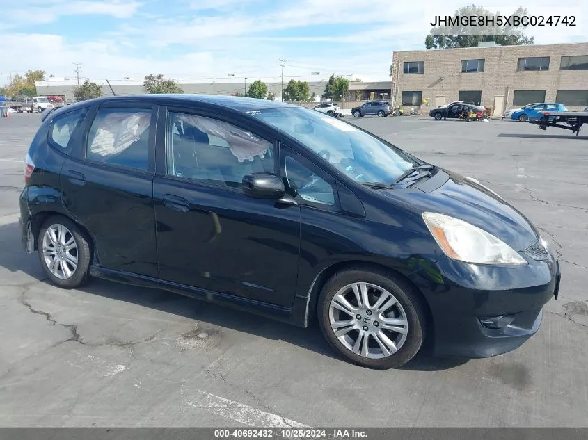 2011 Honda Fit Sport VIN: JHMGE8H5XBC024742 Lot: 40692432