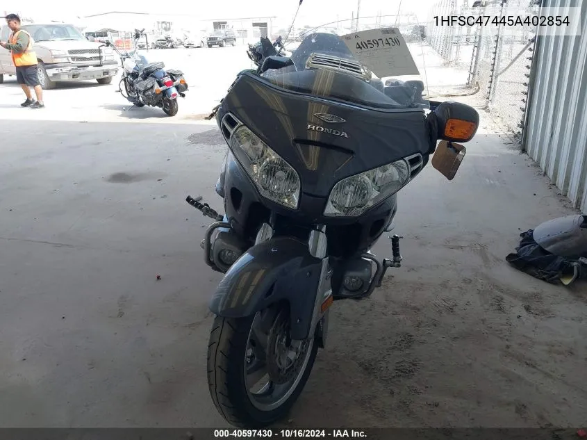 2005 Honda Gl1800 A VIN: 1HFSC47445A402854 Lot: 40597430