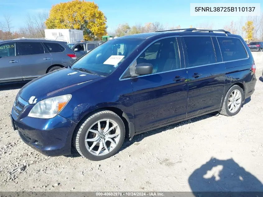 2005 Honda Odyssey Ex-L VIN: 5FNRL38725B110137 Lot: 40682970