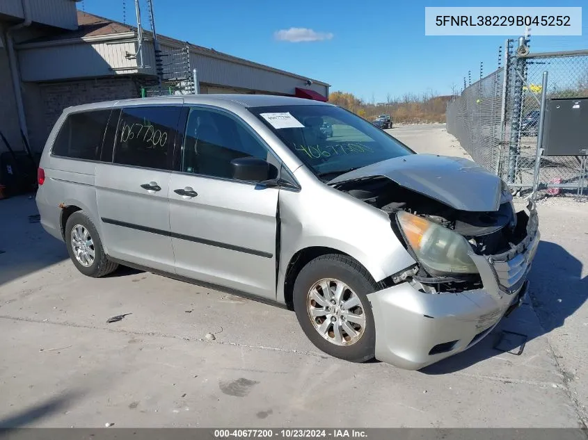 2009 Honda Odyssey Lx VIN: 5FNRL38229B045252 Lot: 40677200