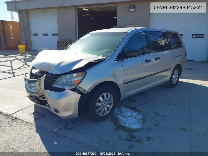 2009 Honda Odyssey Lx VIN: 5FNRL38229B045252 Lot: 40677200