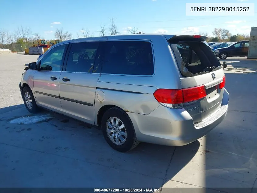 2009 Honda Odyssey Lx VIN: 5FNRL38229B045252 Lot: 40677200