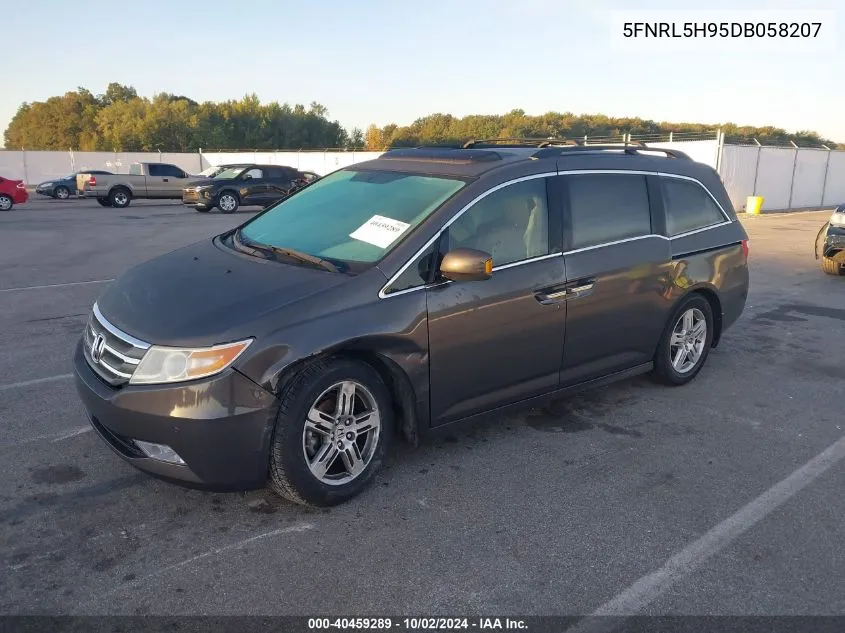 2013 Honda Odyssey Touring/Touring Elite VIN: 5FNRL5H95DB058207 Lot: 40459289