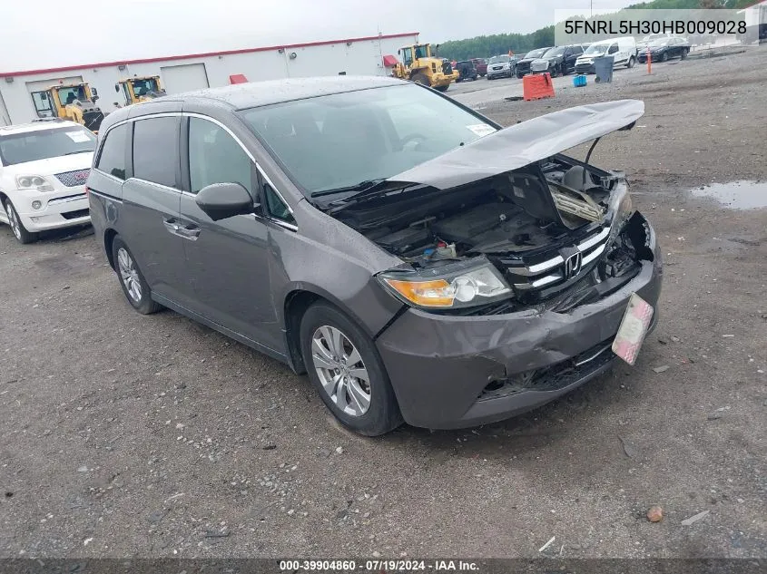 5FNRL5H30HB009028 2017 Honda Odyssey Se