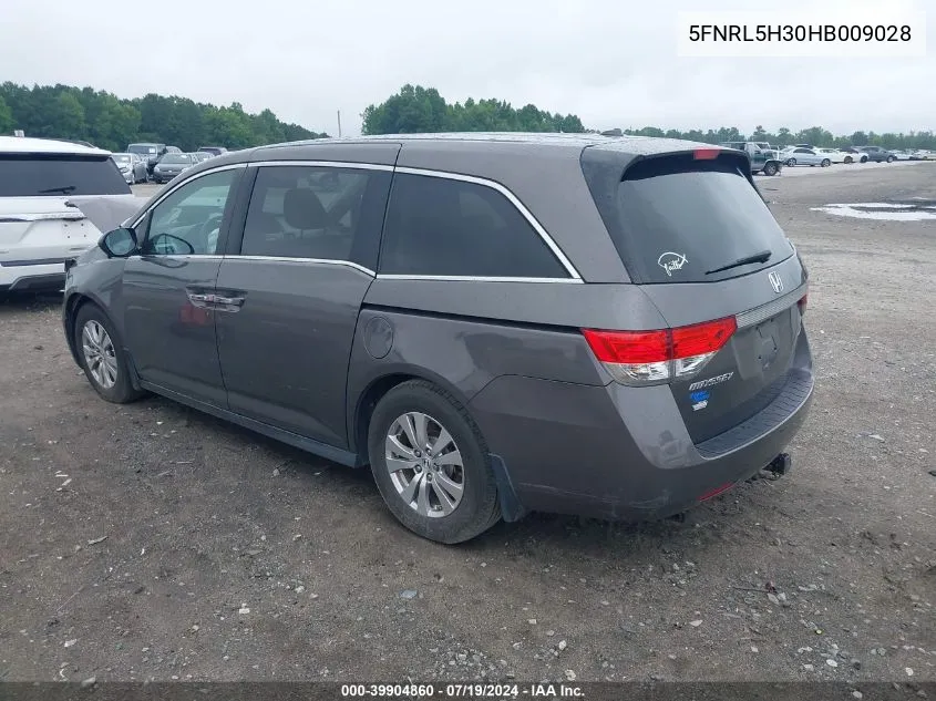 5FNRL5H30HB009028 2017 Honda Odyssey Se