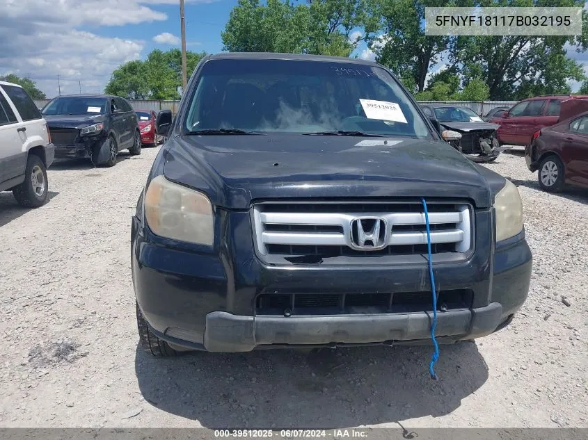 2007 Honda Pilot Lx VIN: 5FNYF18117B032195 Lot: 40299248