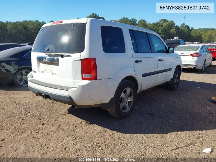 2009 Honda Pilot Lx VIN: 5FNYF38259B010742 Lot: 40648886