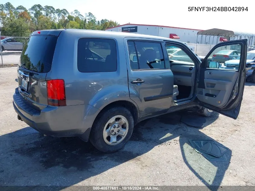 2011 Honda Pilot Lx VIN: 5FNYF3H24BB042894 Lot: 40577681