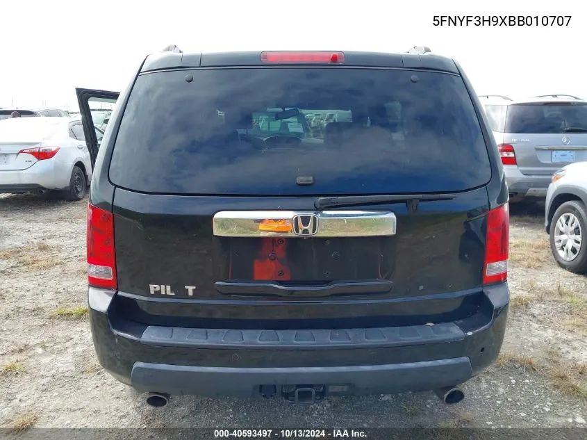 5FNYF3H9XBB010707 2011 Honda Pilot Touring