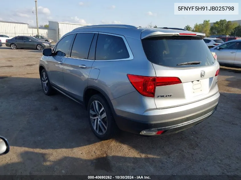 2018 Honda Pilot Touring VIN: 5FNYF5H91JB025798 Lot: 40690262