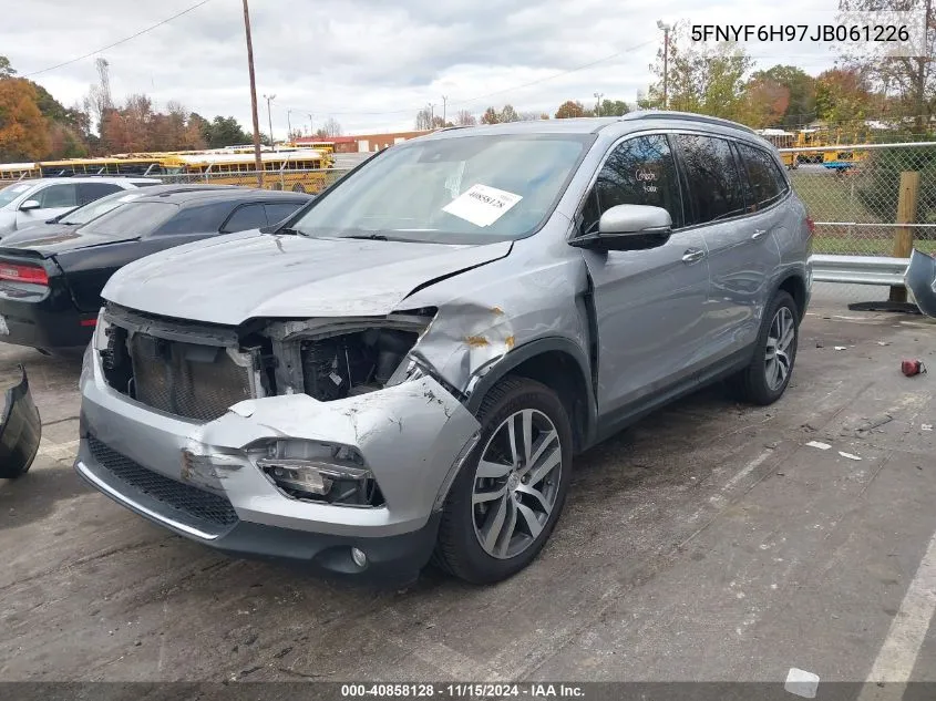 2018 Honda Pilot Touring VIN: 5FNYF6H97JB061226 Lot: 40858128