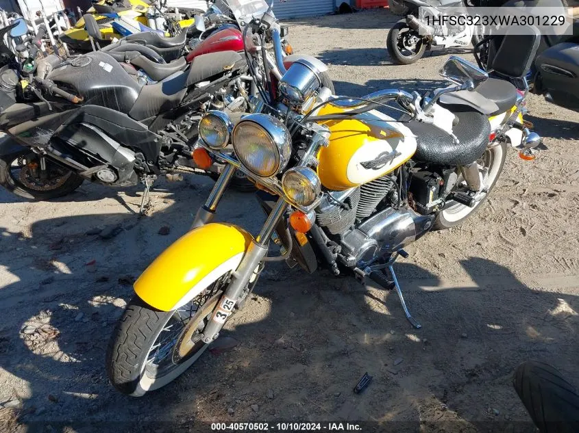 1998 Honda Vt1100 C2 VIN: 1HFSC323XWA301229 Lot: 40570502