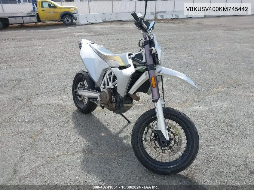 VBKUSV400KM745442 2019 Husqvarna Supermoto 701