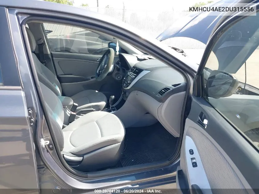 KMHCU4AE2DU315556 2013 Hyundai Accent Gls