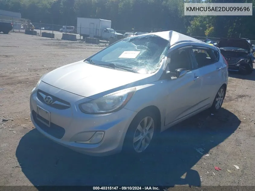 KMHCU5AE2DU099696 2013 Hyundai Accent Se