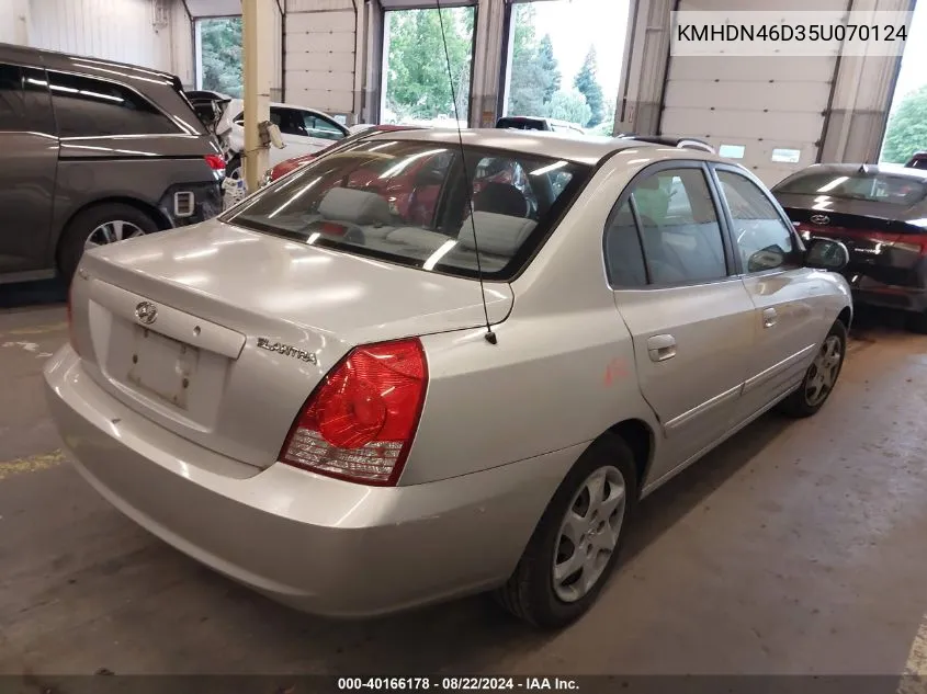 2005 Hyundai Elantra Gls/Gt VIN: KMHDN46D35U070124 Lot: 40166178