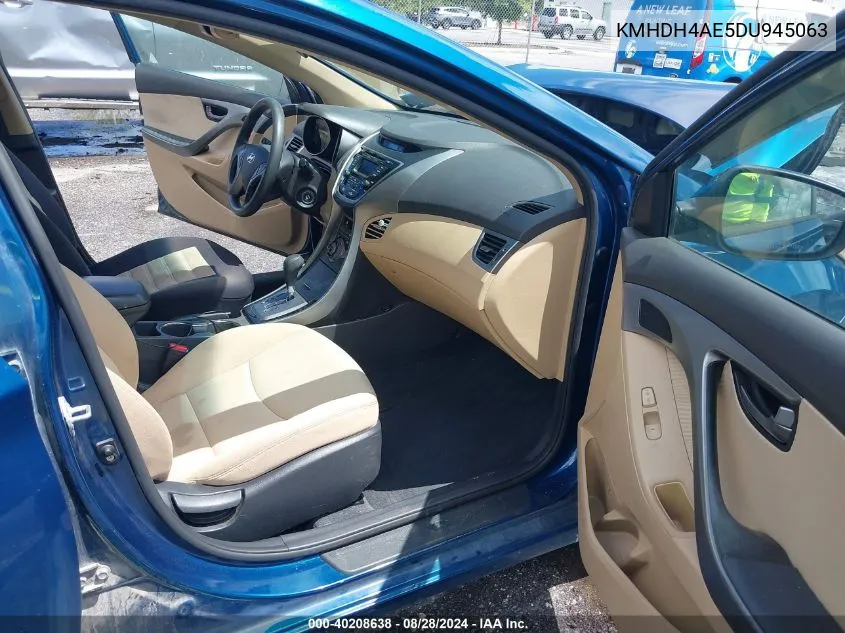 KMHDH4AE5DU945063 2013 Hyundai Elantra Gls