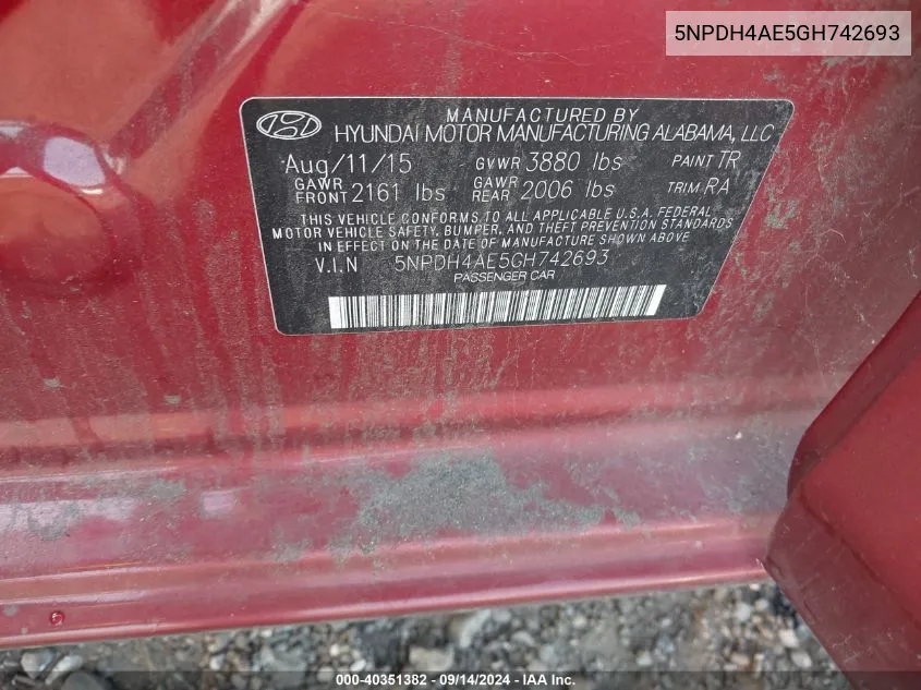 5NPDH4AE5GH742693 2016 Hyundai Elantra Se