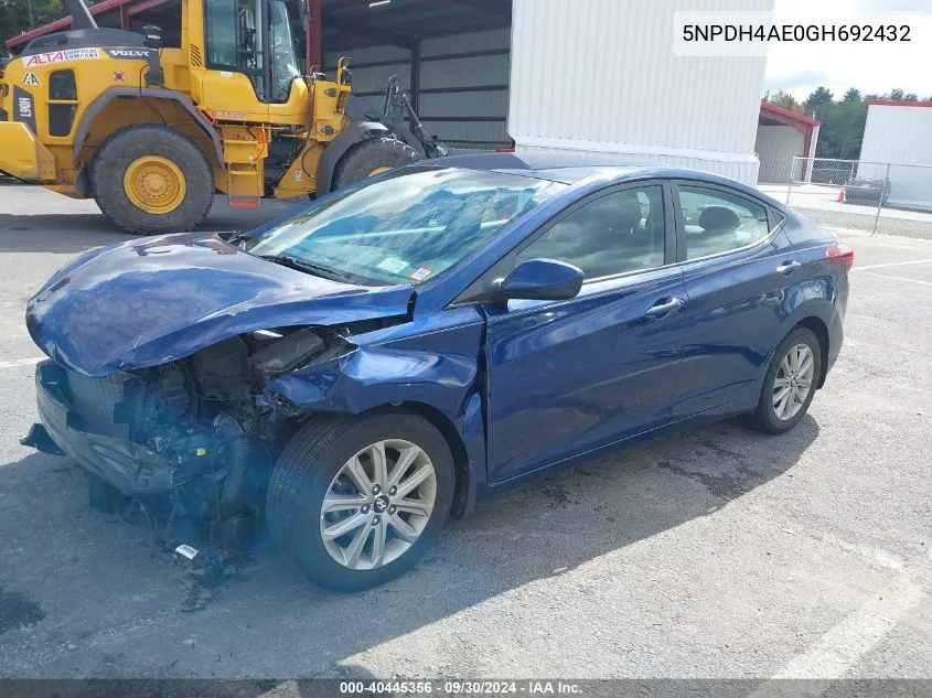 5NPDH4AE0GH692432 2016 Hyundai Elantra Se