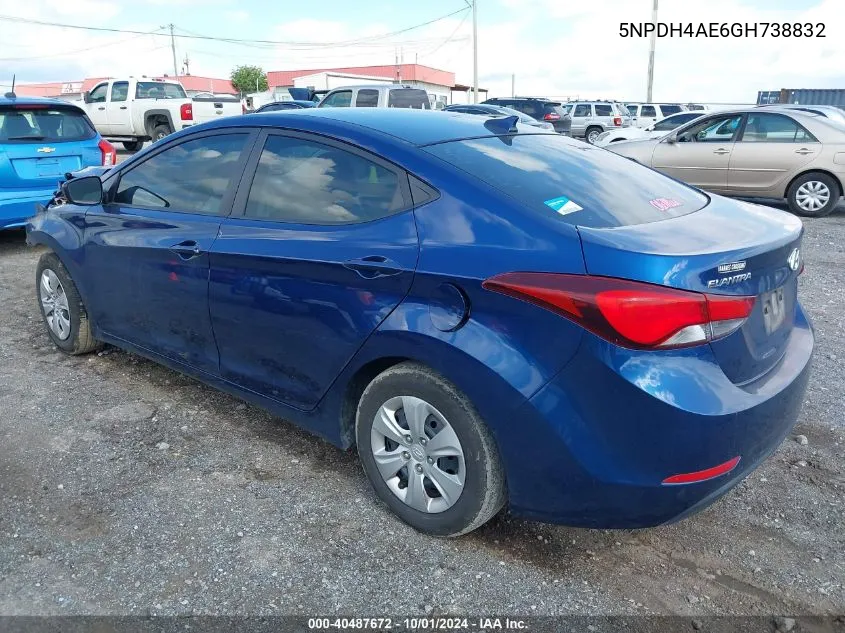 5NPDH4AE6GH738832 2016 Hyundai Elantra Se