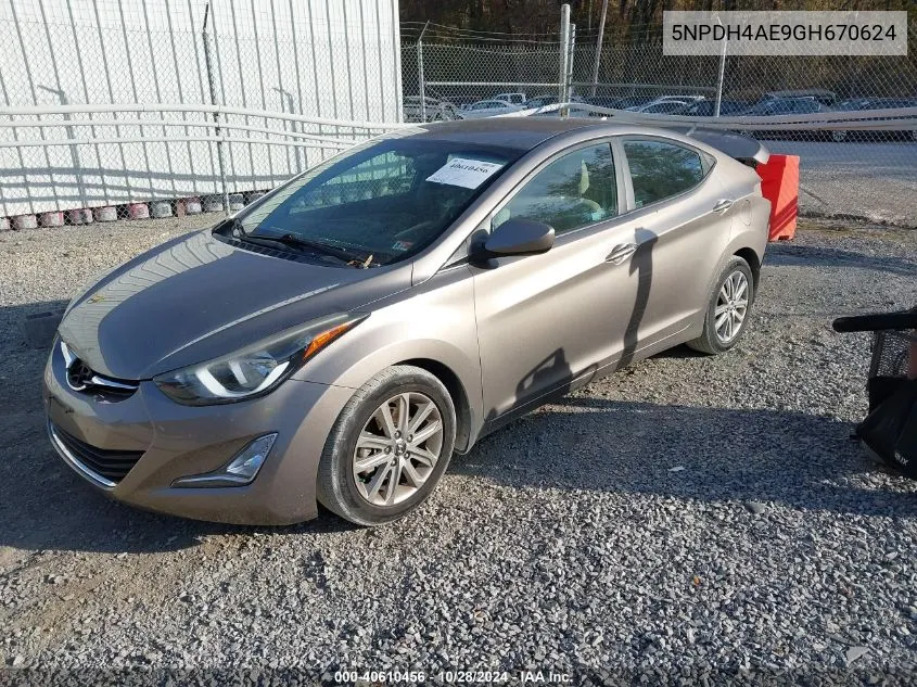 2016 Hyundai Elantra Se VIN: 5NPDH4AE9GH670624 Lot: 40610456