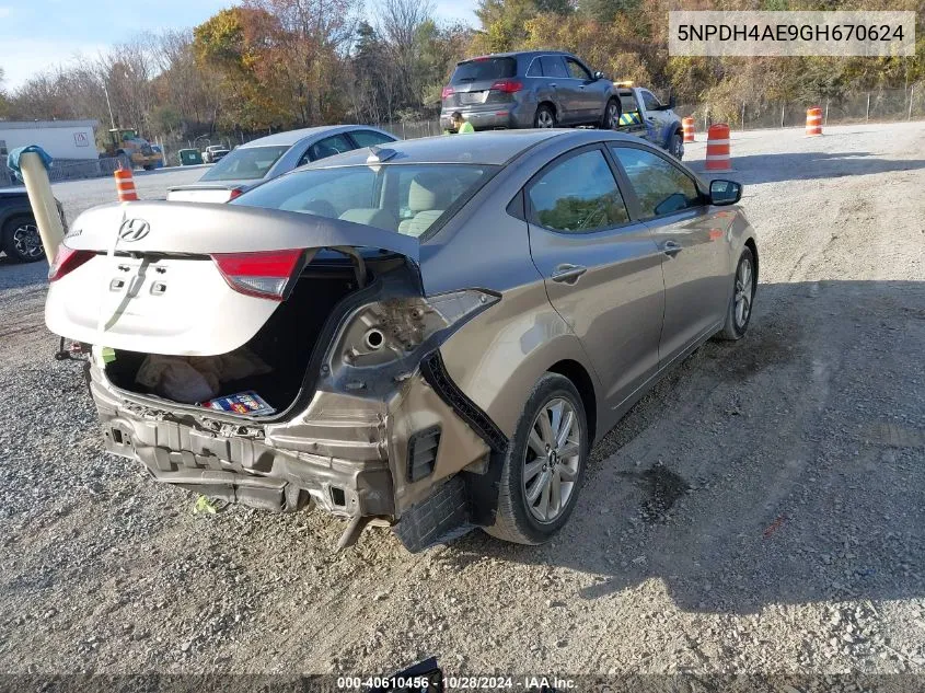 2016 Hyundai Elantra Se VIN: 5NPDH4AE9GH670624 Lot: 40610456