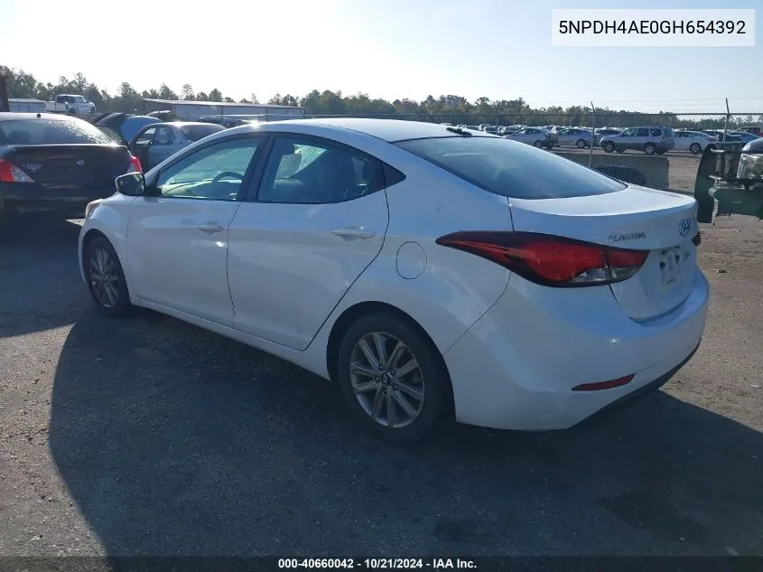 2016 Hyundai Elantra Se VIN: 5NPDH4AE0GH654392 Lot: 40660042