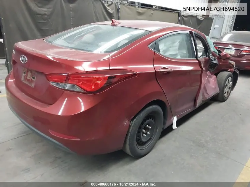 5NPDH4AE7GH694520 2016 Hyundai Elantra Se