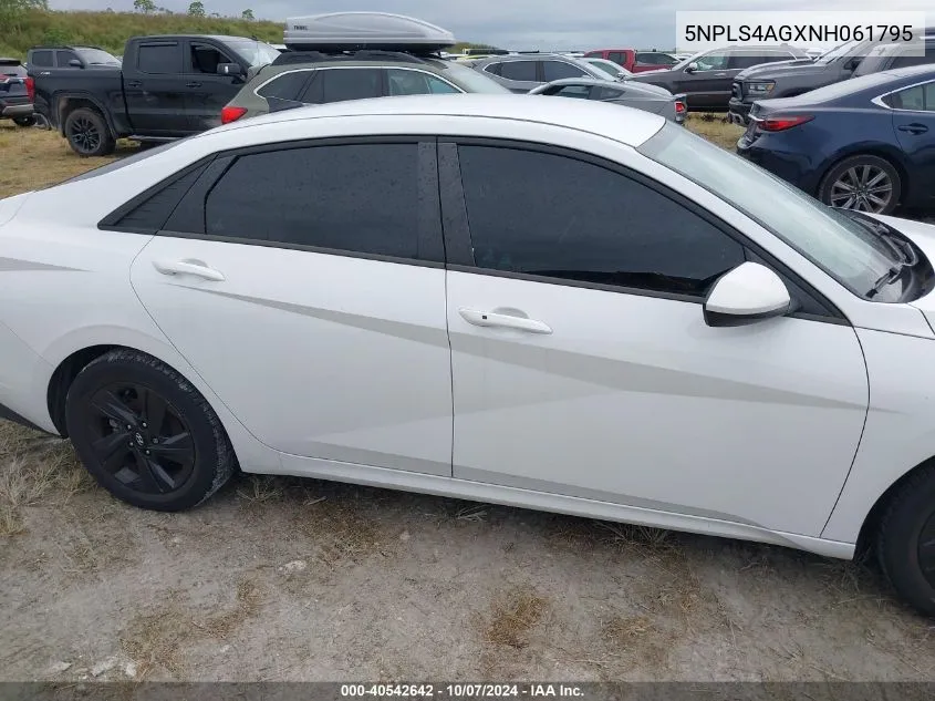 2022 Hyundai Elantra Sel VIN: 5NPLS4AGXNH061795 Lot: 40542642