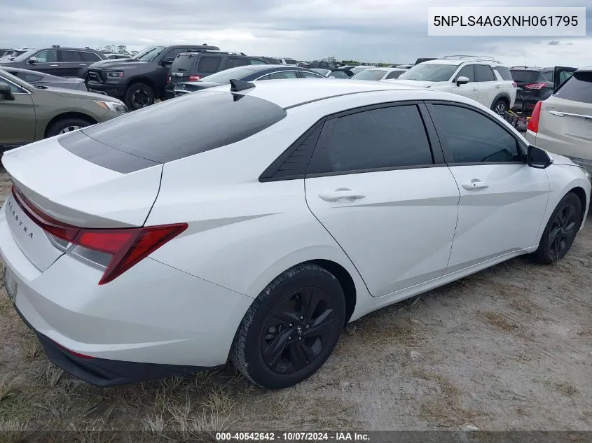 2022 Hyundai Elantra Sel VIN: 5NPLS4AGXNH061795 Lot: 40542642