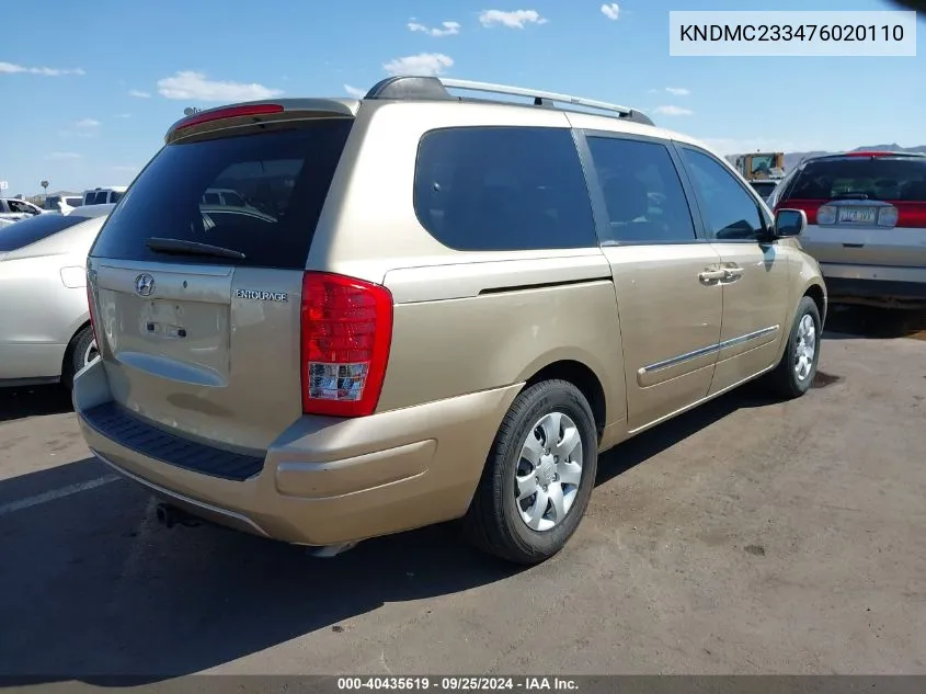 KNDMC233476020110 2007 Hyundai Entourage Gls/Limited/Se