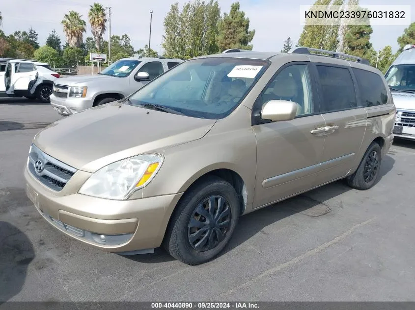 2007 Hyundai Entourage Gls/Limited/Se VIN: KNDMC233976031832 Lot: 40440890