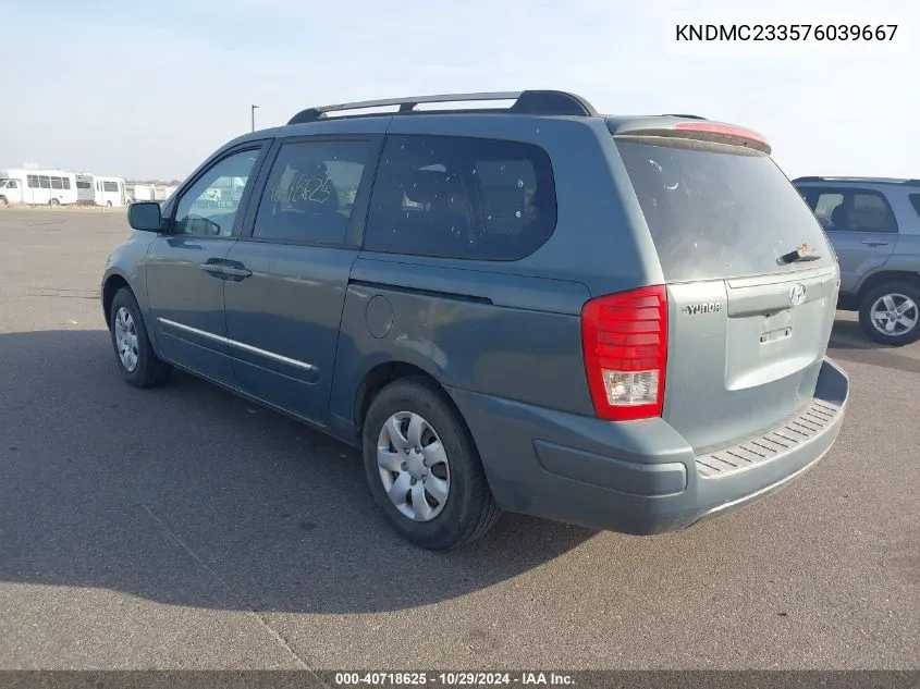 KNDMC233576039667 2007 Hyundai Entourage Gls/Limited/Se