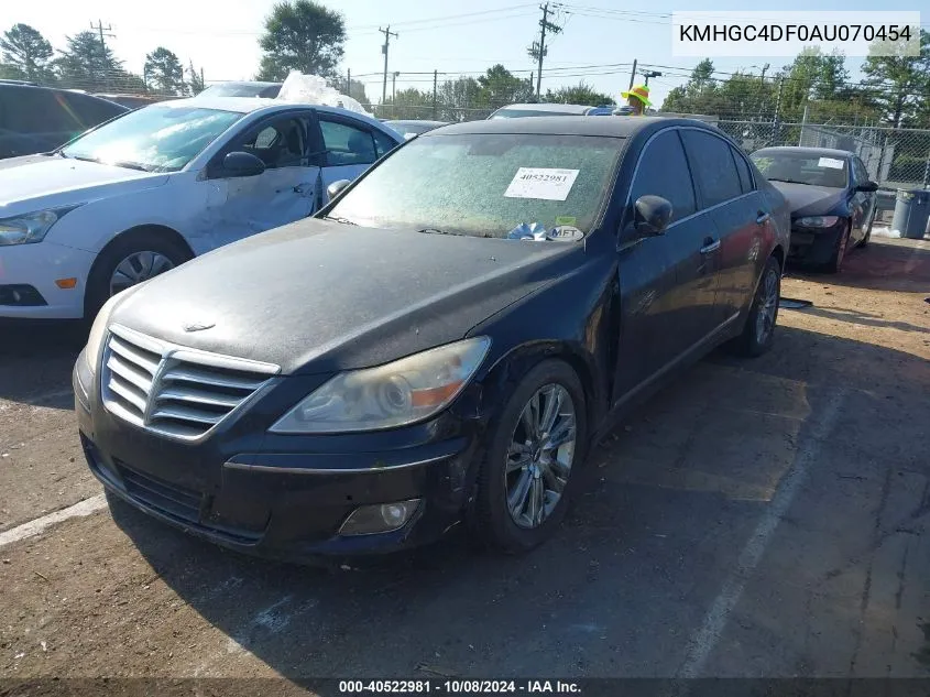 2010 Hyundai Genesis 4.6L VIN: KMHGC4DF0AU070454 Lot: 40522981