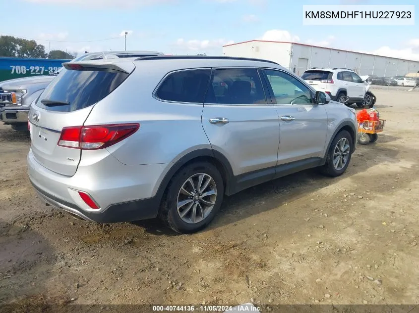 2017 Hyundai Santa Fe Se VIN: KM8SMDHF1HU227923 Lot: 40744136