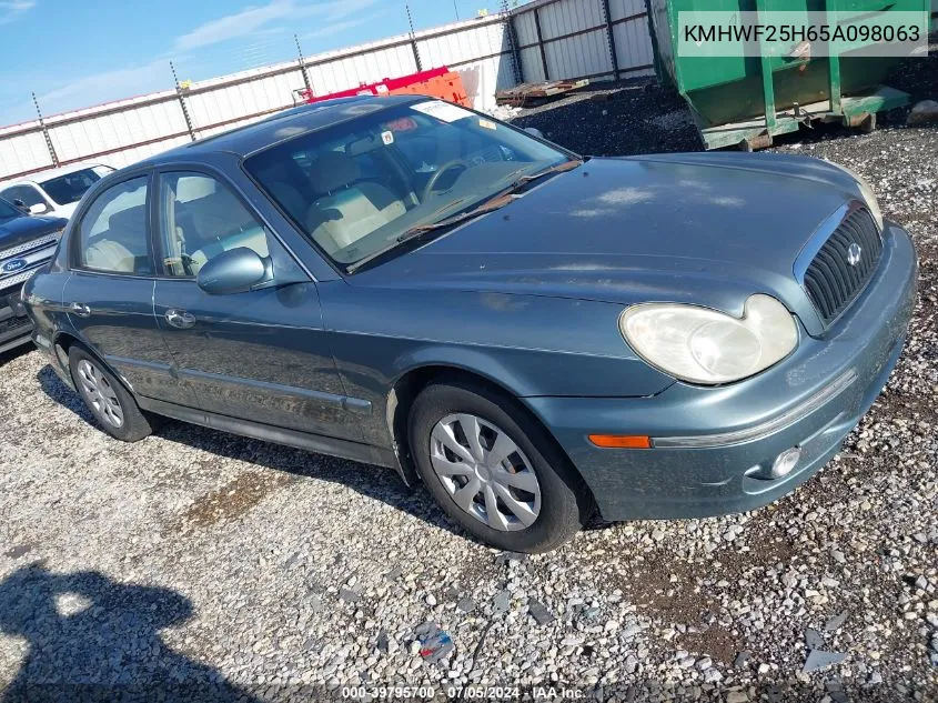 2005 Hyundai Sonata Gl V6 VIN: KMHWF25H65A098063 Lot: 39795700