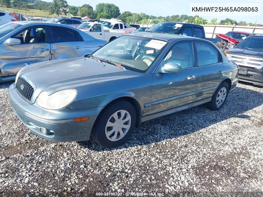 2005 Hyundai Sonata Gl V6 VIN: KMHWF25H65A098063 Lot: 39795700