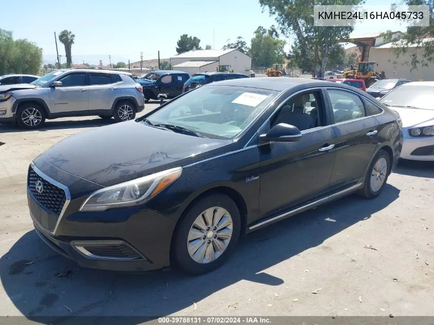 2017 Hyundai Sonata Hybrid Se VIN: KMHE24L16HA045733 Lot: 39788131