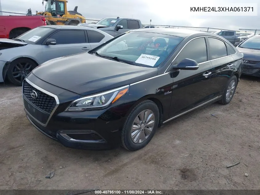 2017 Hyundai Sonata Hybrid Se VIN: KMHE24L3XHA061371 Lot: 40795100