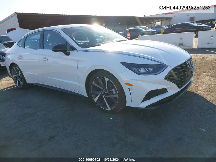 2023 Hyundai Sonata Sel Plus VIN: KMHL44J29PA251253 Lot: 40690702