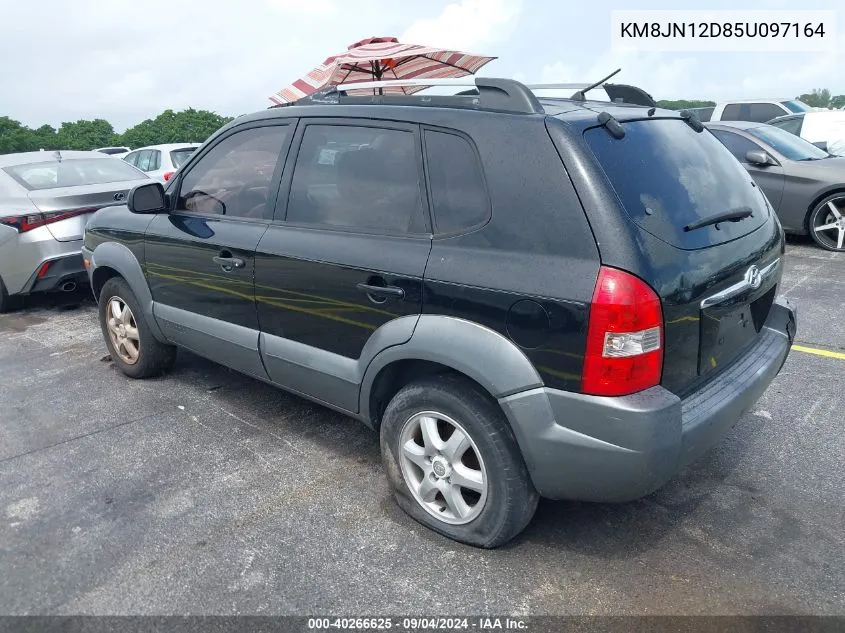 2005 Hyundai Tucson Gls/Lx VIN: KM8JN12D85U097164 Lot: 40266625