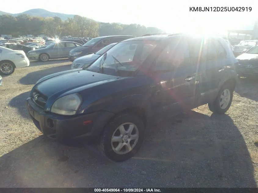 2005 Hyundai Tucson Gls/Lx VIN: KM8JN12D25U042919 Lot: 40549064