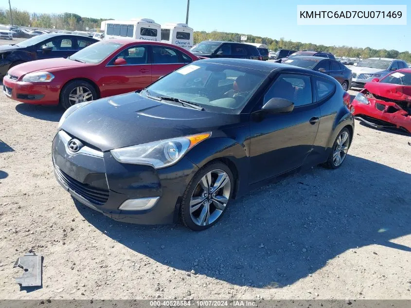 2012 Hyundai Veloster Base W/Red/Black VIN: KMHTC6AD7CU071469 Lot: 40528584