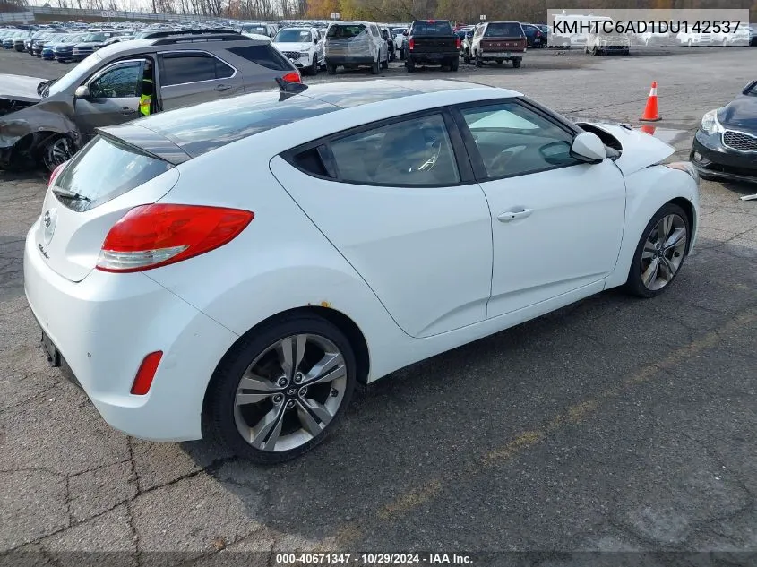 2013 Hyundai Veloster Base W/Gray VIN: KMHTC6AD1DU142537 Lot: 40671347