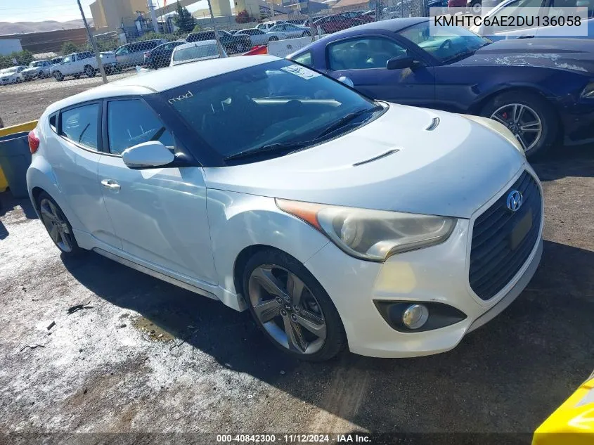 2013 Hyundai Veloster Turbo W/Blue VIN: KMHTC6AE2DU136058 Lot: 40842300